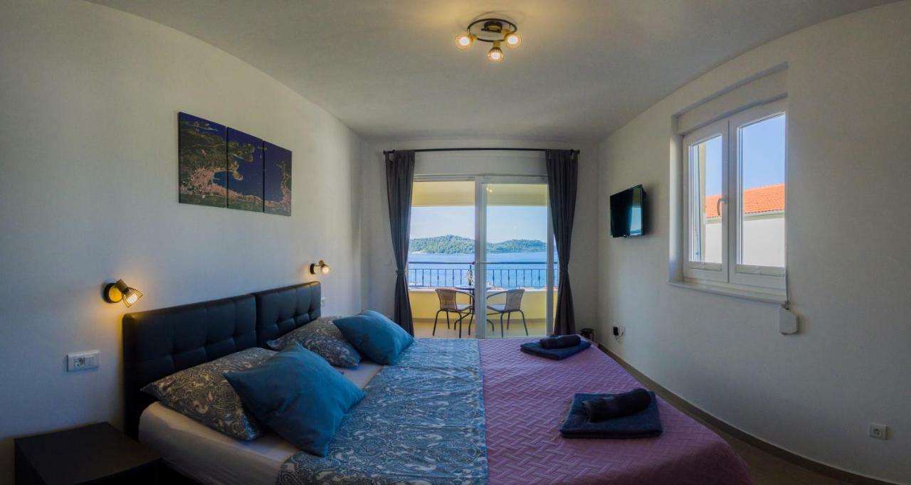 A Lovely And Cozy Room With A Breathtaking View Vis Buitenkant foto
